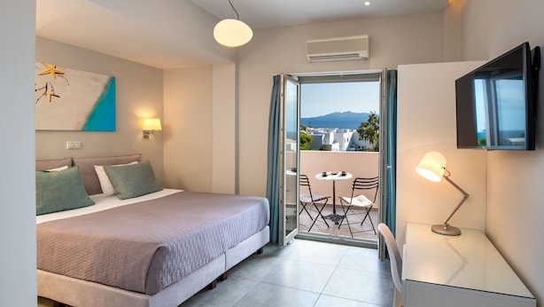 Superior Double Room, 1 Double or 2 Twin Beds - Fomithea (Santorini)