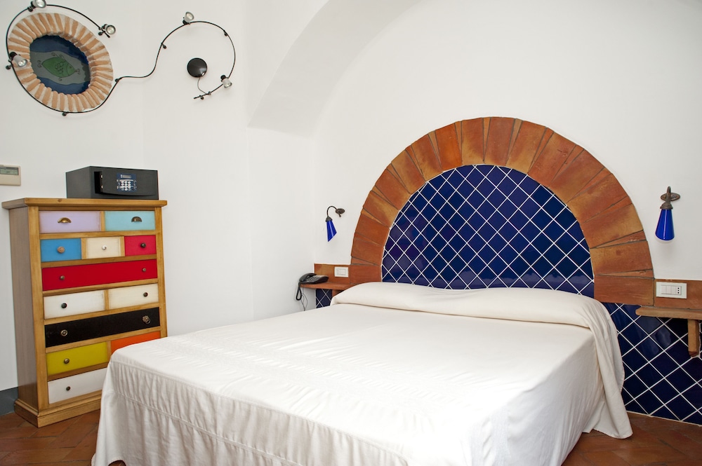 Nascar Hotel by null