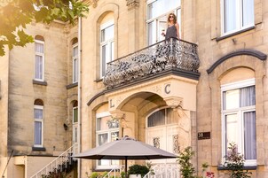 Fachada de la propiedad