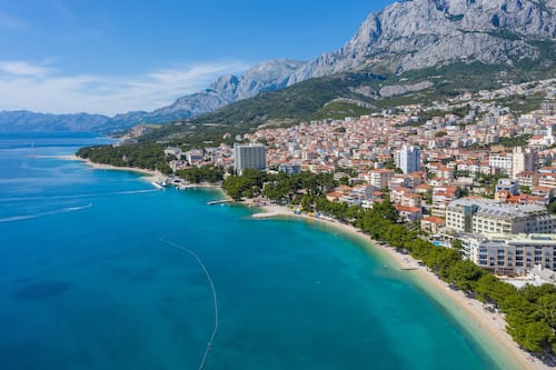 Spiaggia privata, lettini da mare, ombrelloni, teli da spiaggia