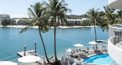 Noosa Pacific Resort