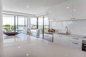 Private kitchen - Noosa Pacific Resort (Noosaville)