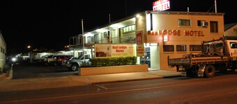 A & A Lodge Motel Emerald