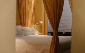 Suite Junior | Literie de qualité, couette en duvet, minibar, coffre-fort