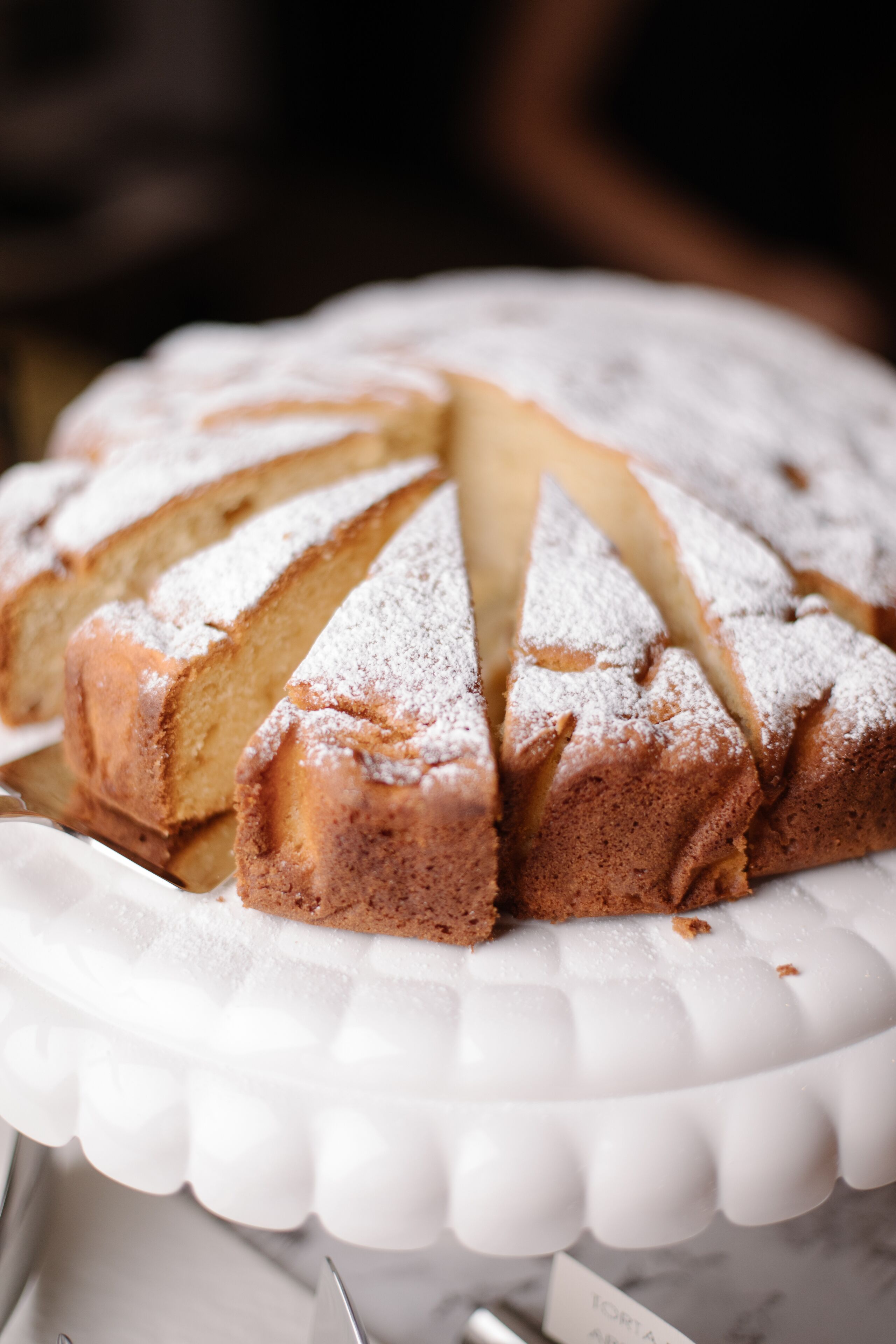 free daily cooked-to-order breakfast