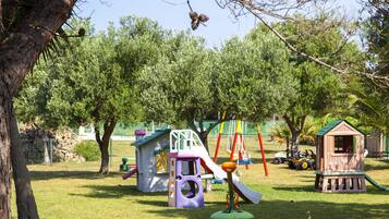 Aire de jeux - extérieure