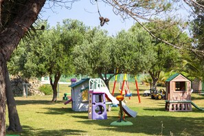 Children's play area - outdoor