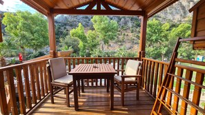 Deluxe Double Room | Terrace/patio