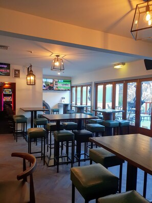 Bar (on property) - New Orleans Hotel (Arrowtown)