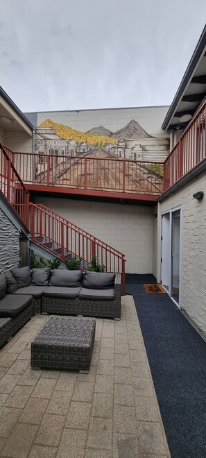 Front of property - New Orleans Hotel (Arrowtown)