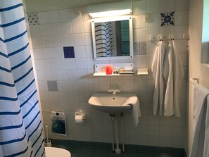 Chambre Confort | Salle de bain