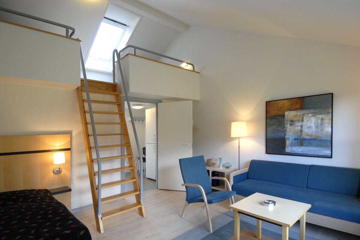 Laptop workspace, blackout curtains, cots/infant beds, free WiFi