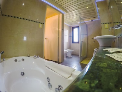 Hotel Alkazar