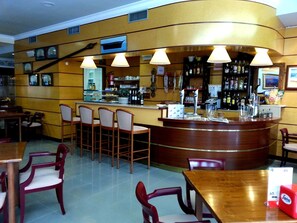 Bar (in der Unterkunft)