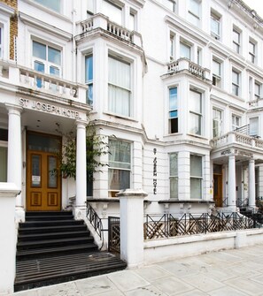 Exterior - St. Joseph Hotel (London)
