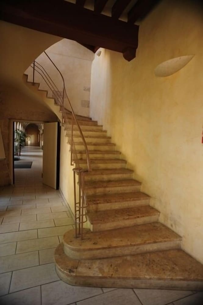 Hotellerie Saint Yves - Chartres