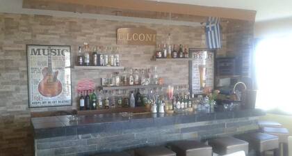 Elgoni Apartments by Checkin