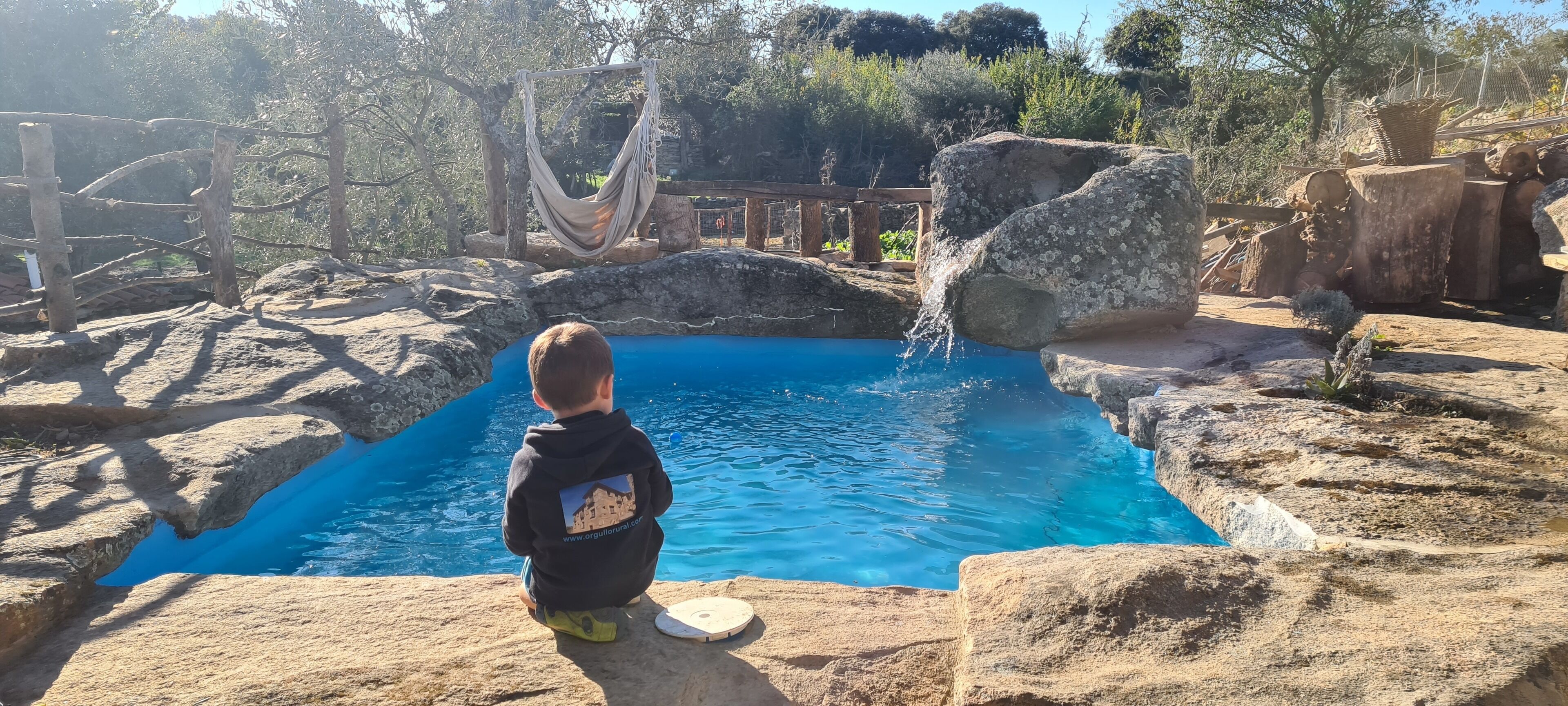 Piscine extérieure (ouverte en saison)