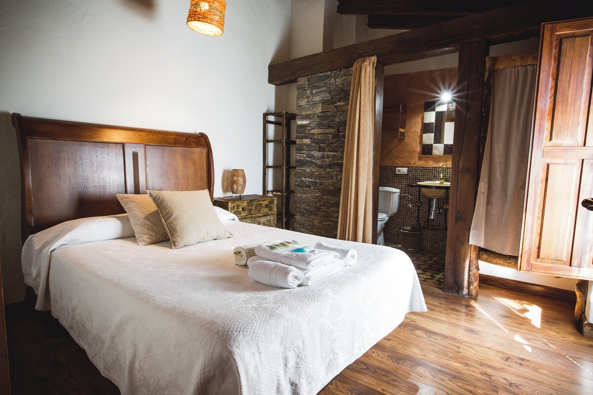 Premium bedding, blackout drapes, WiFi (free), individually decorated