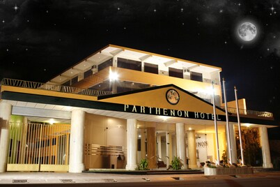 Hotel Parthenon