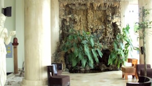 Interior detail - Hotel Parthenon (Iquitos)