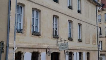 Façade de lâhĂ©bergement