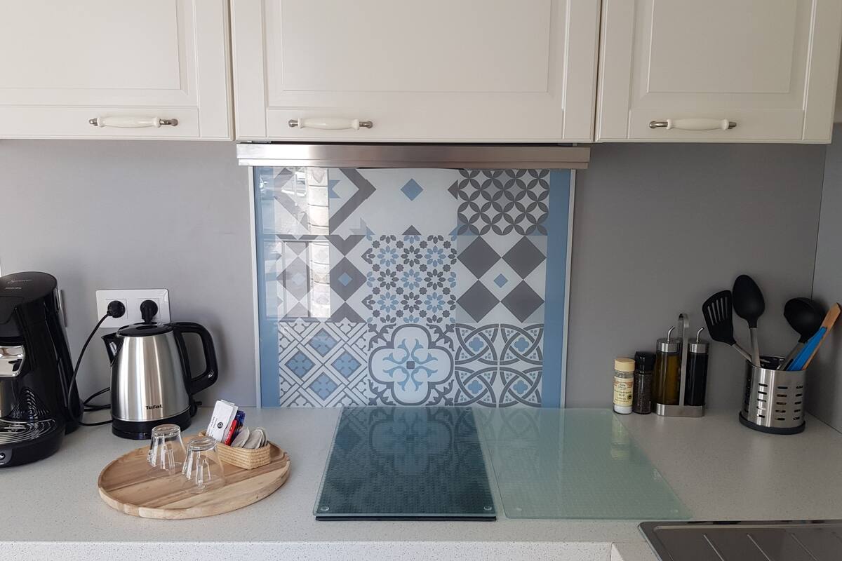 studio | private kitchen