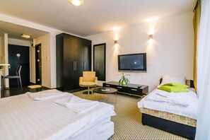 1 bedroom, free cots/infant beds, rollaway beds, free WiFi