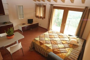 Chambre Quadruple, vue ville