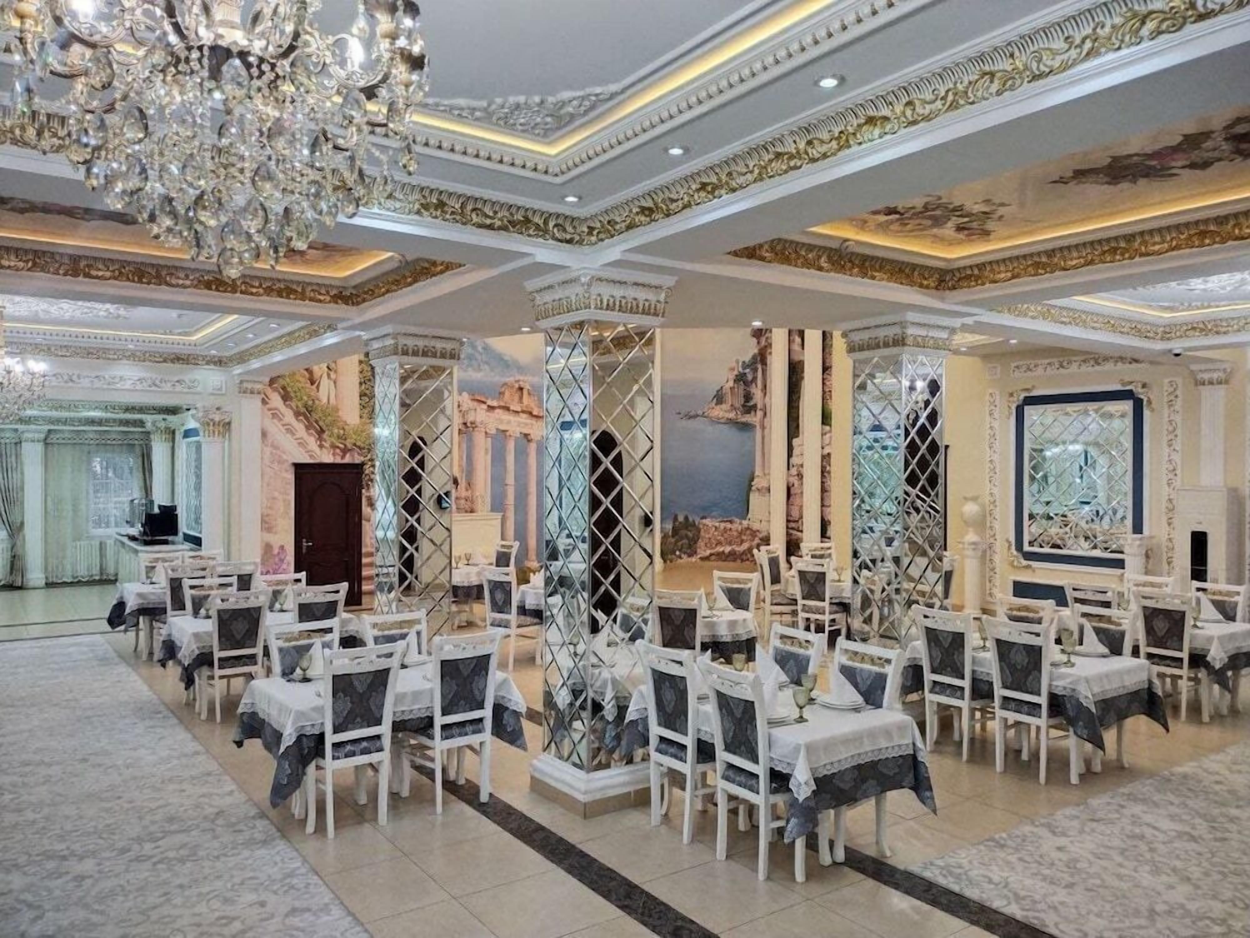 Banquet hall