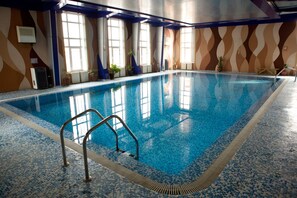 Indoor pool - Asia Tashkent Hotel (Tashkent)
