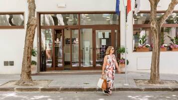 Entrée de l’hébergement