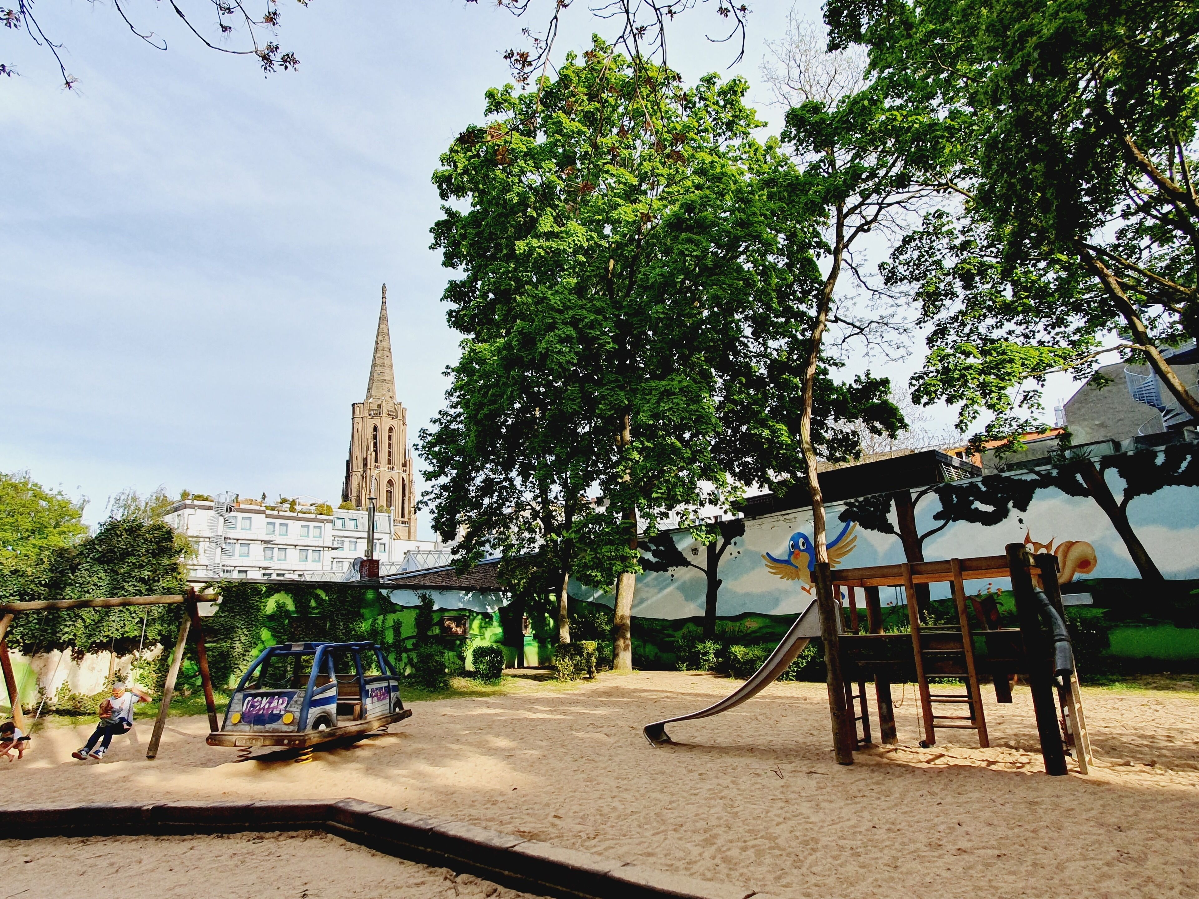 室外兒童遊樂區