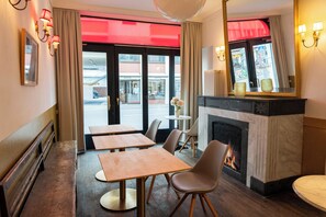 Lobby lounge - MAISON MARSIL Boutique Hotel (Cologne)