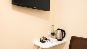 三人房 | 熨斗/熨板、免费 WiFi