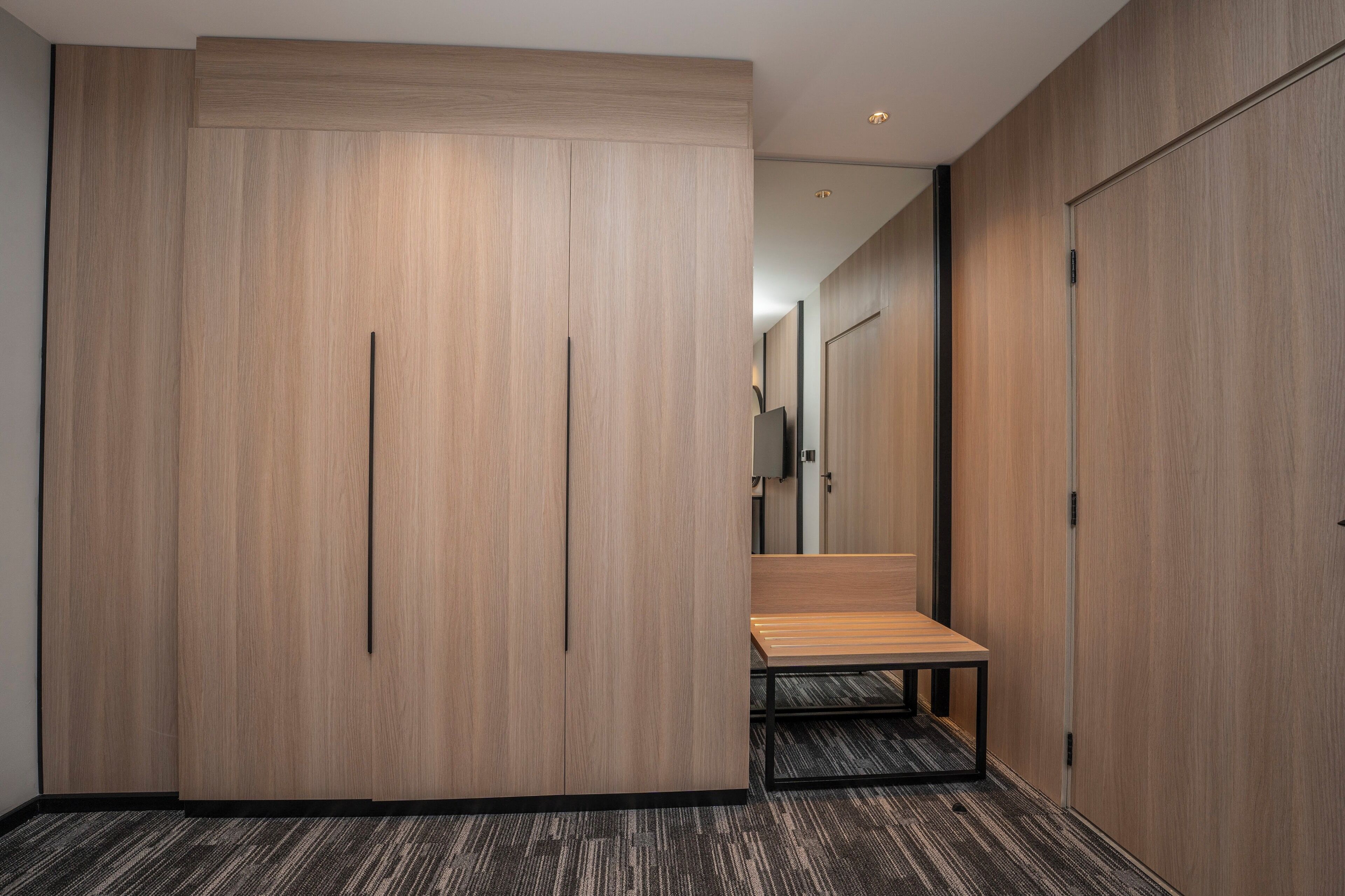 Family Apartment | Wardrobe