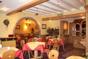 Daily buffet breakfast (EUR 12 per person)