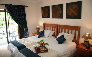 Habitación estándar, 1 habitación | Decoración individual, mobiliario individual, cortinas opacas