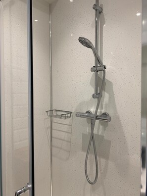 免費梳洗用品、提供毛巾