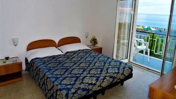 Doppia Standard | Culle/letti per bambini (gratuiti), letti aggiuntivi (a pagamento)