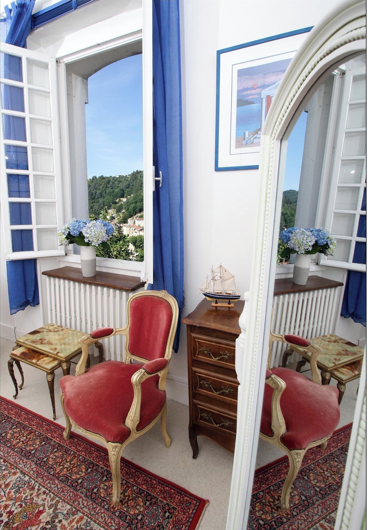 Chambre Double Luxe | Draps en coton égyptien, literie hypoallergénique