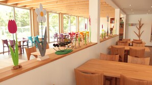 Free daily buffet breakfast - Pension Im Sunnegässle (Rust)