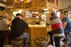 Bar (on property) - Hotel Müllner (Marz)