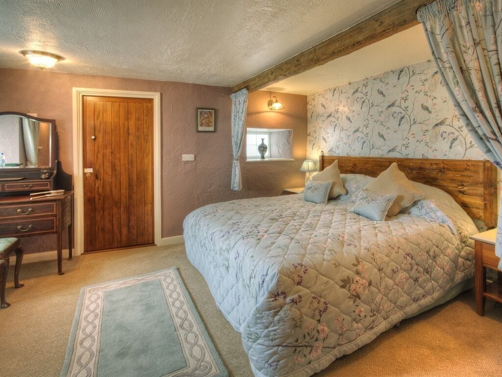 Standard Double or Twin Room, Ensuite
