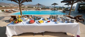 Anemoi Resort