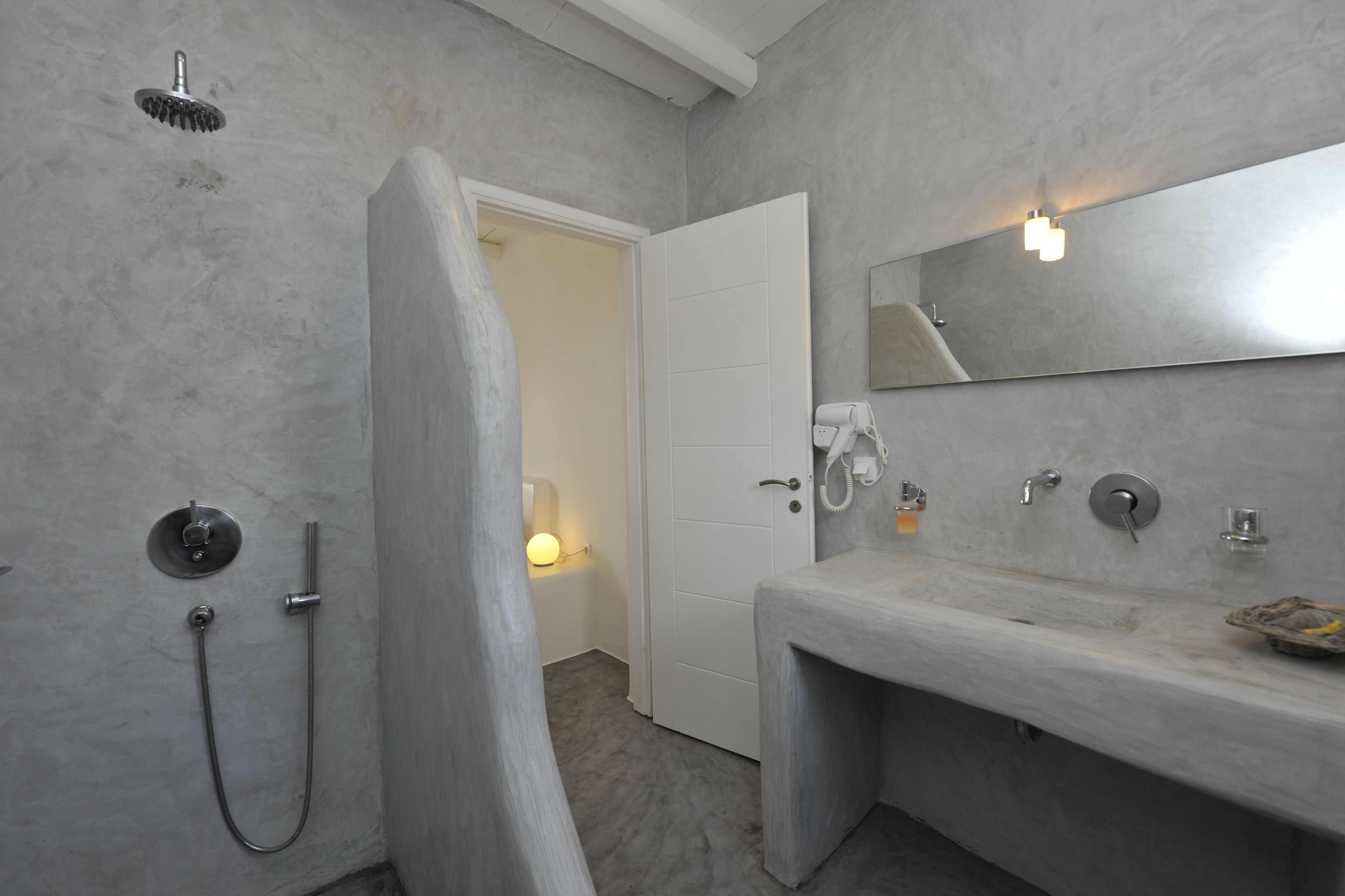 superior room | bathroom | shower, rainfall showerhead, free toiletries, hair dryer