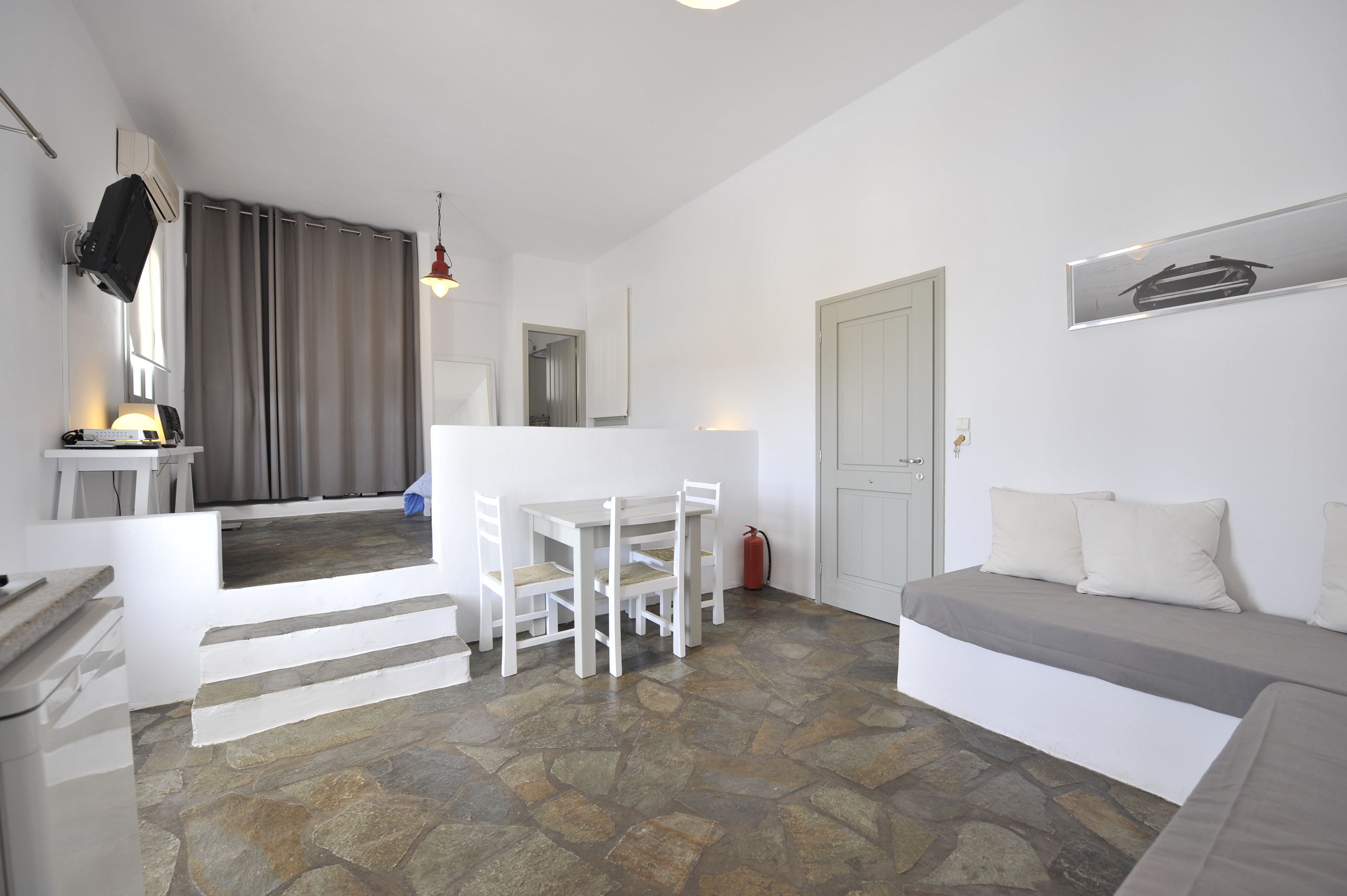 family room (superior) | 1 bedroom, egyptian cotton sheets, premium bedding, down duvets