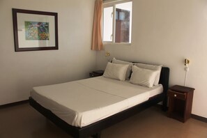 34-inch LCD TV with digital channels, TV