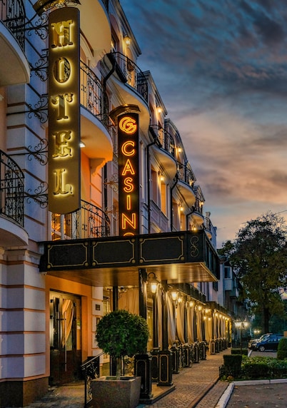 Palazzo Premier Hotel