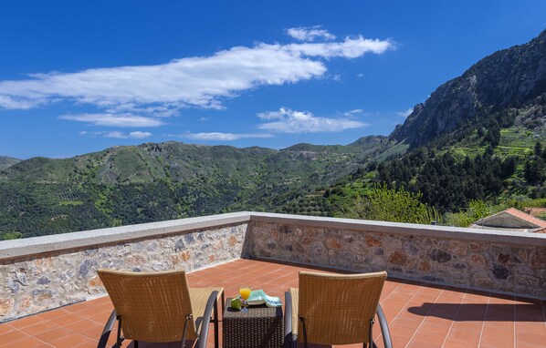 Panoramic Duplex (ANEGNORA) | Terrace/patio